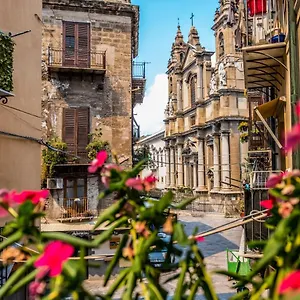 Appartement Charming Studio In The Heart Of Historic Center, Palerme